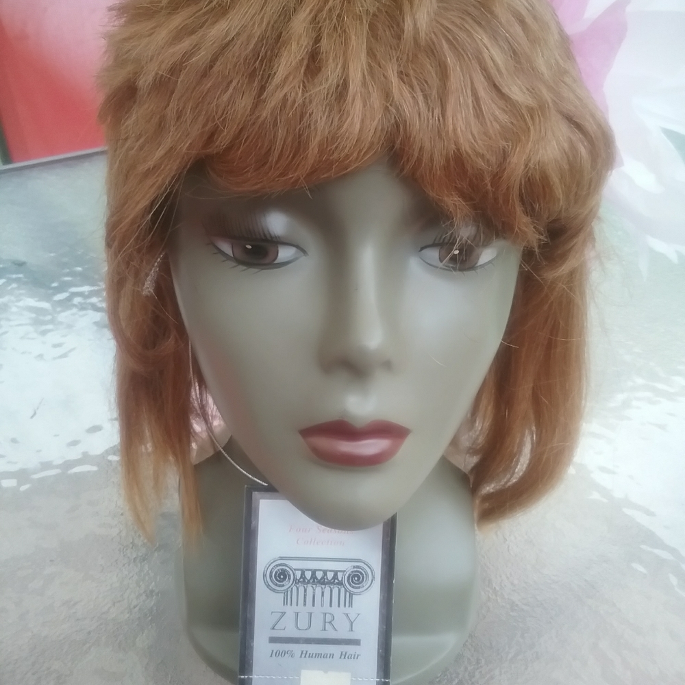 A blonde wig